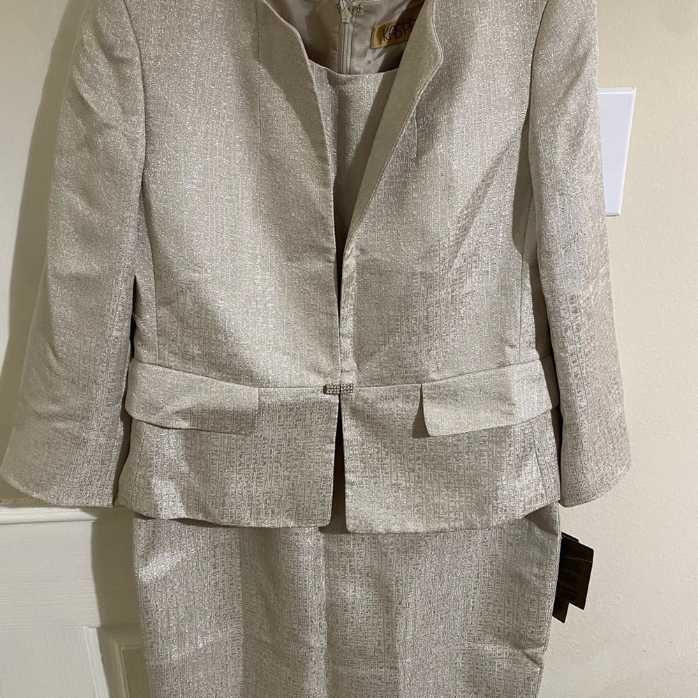 Kasper  2 PC Dress Suit